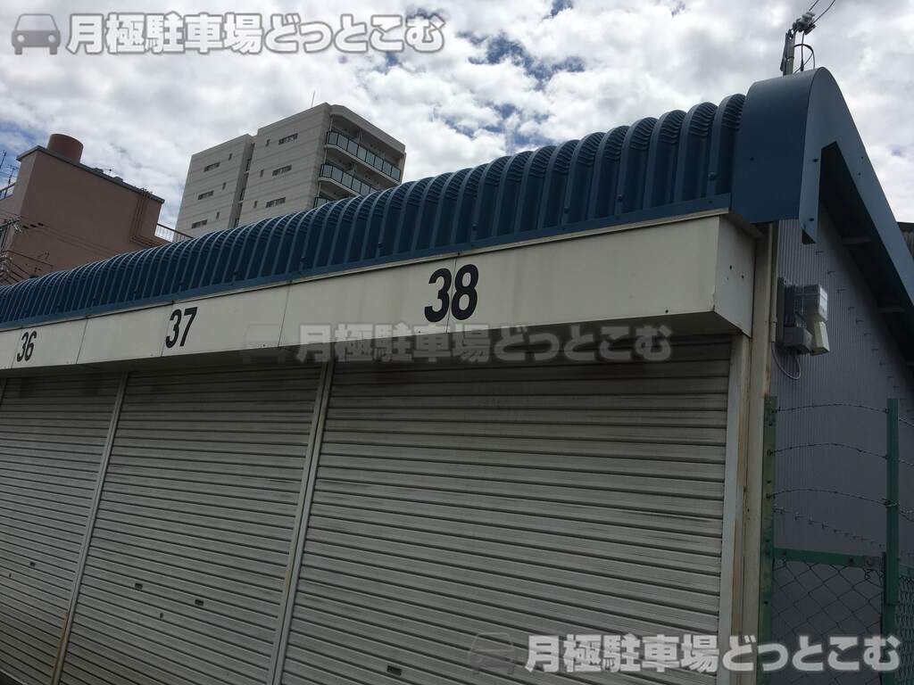 堺市堺区綾之町西1丁4番の月極駐車場2