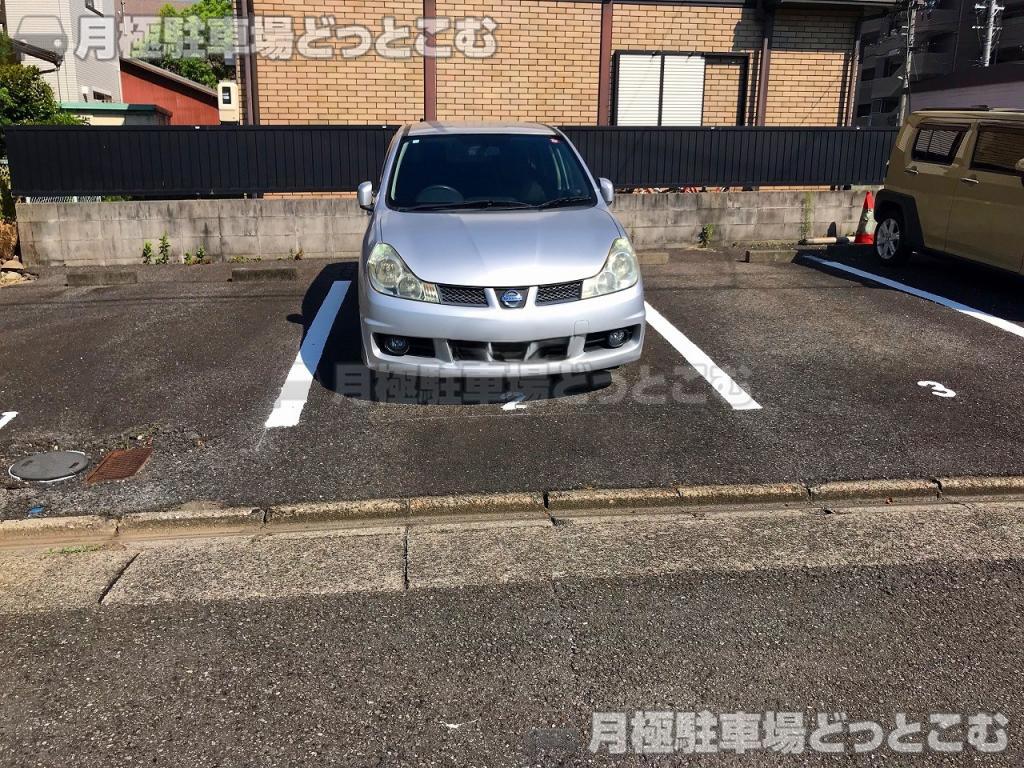名古屋市熱田区八番2丁目の月極駐車場2