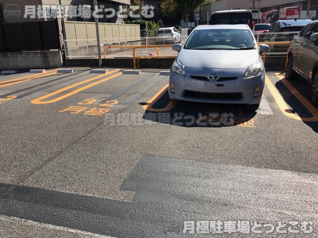 名古屋市千種区今池2丁目301,302の月極駐車場8