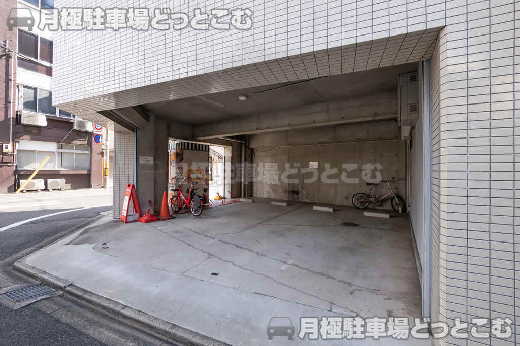 名古屋市昭和区車田町2丁目201番の月極駐車場2