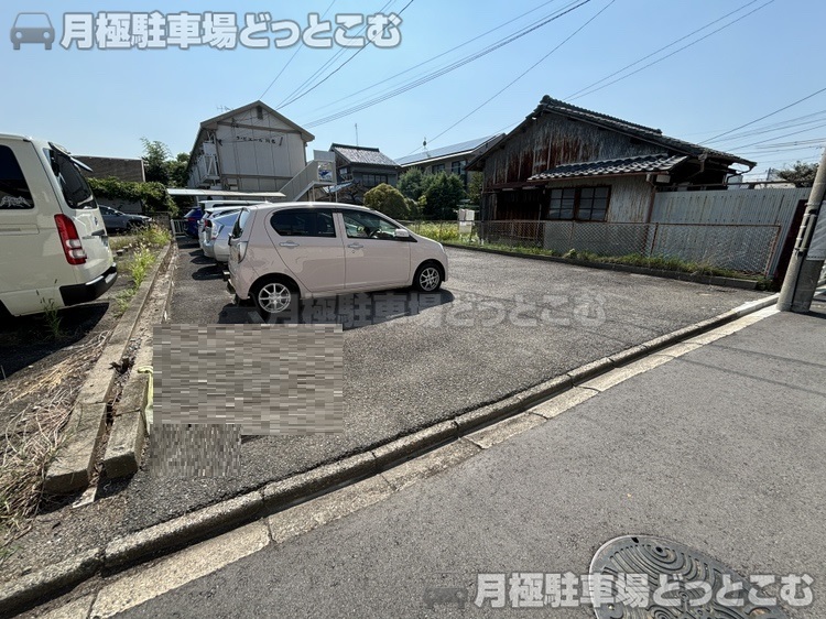 名古屋市昭和区川名町2丁目65番1の月極駐車場3
