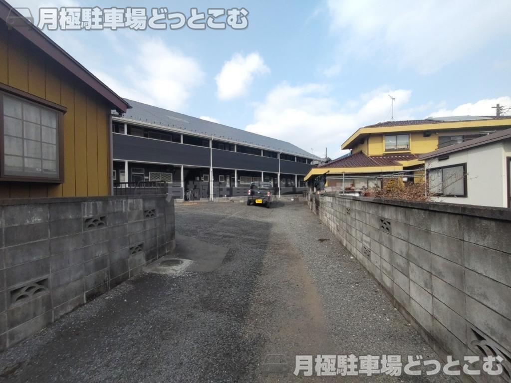 さいたま市岩槻区本宿1-1の月極駐車場2
