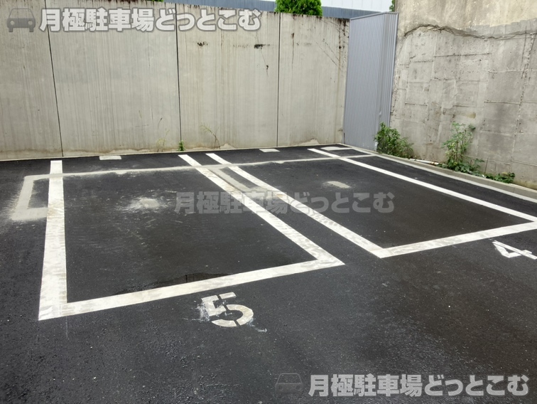 名古屋市西区名駅2丁目2719の月極駐車場2