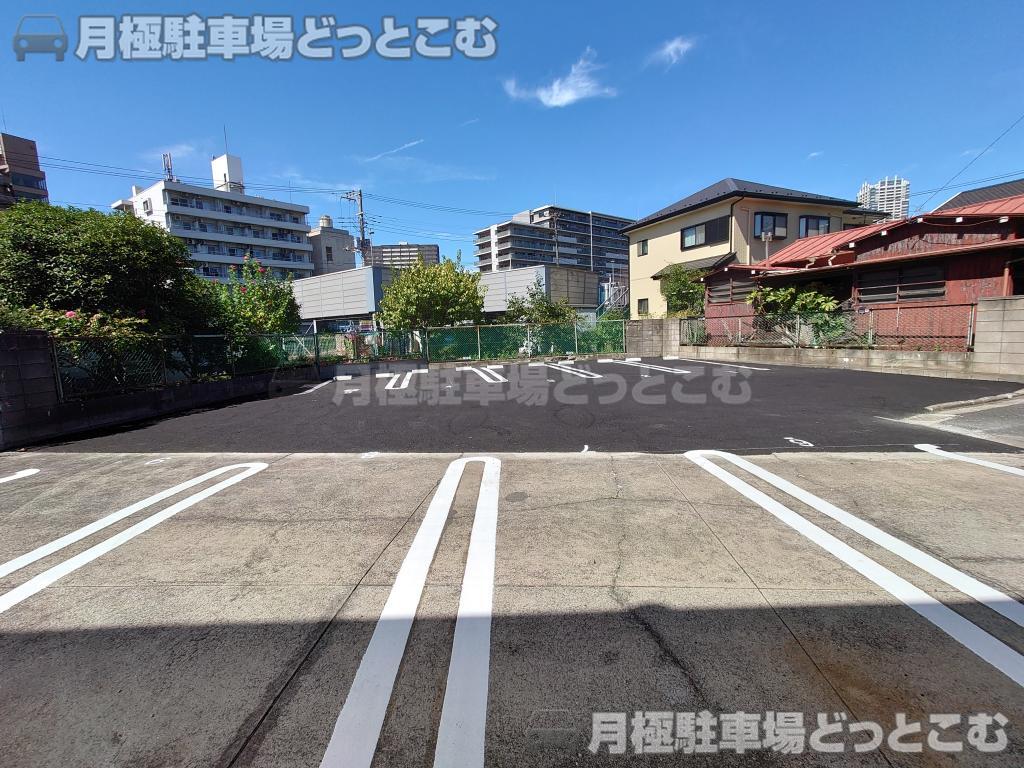 千葉市中央区港町1－9の月極駐車場3