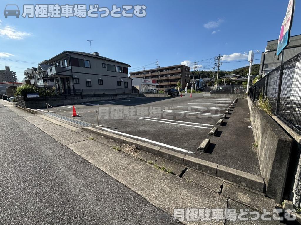 名古屋市緑区兵庫1丁目110の月極駐車場3