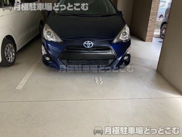 春日井市旭町1-2-1の月極駐車場4