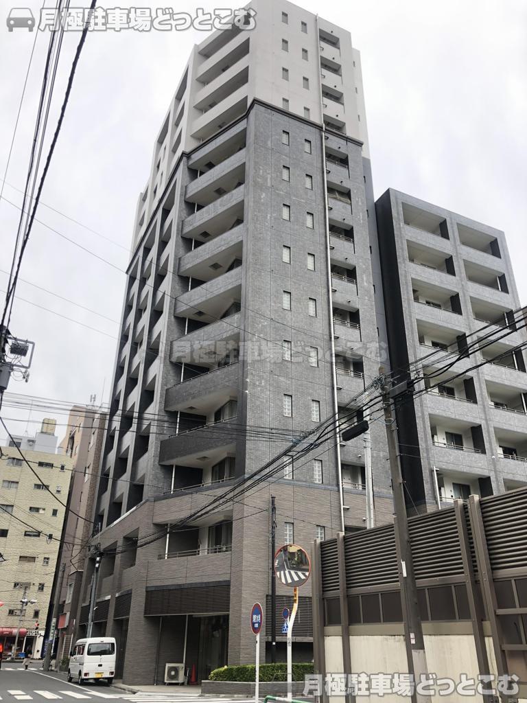 豊島区南大塚3-17-2の月極駐車場3