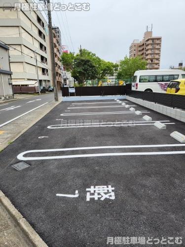 名古屋市昭和区鶴舞2丁目6－6の月極駐車場2