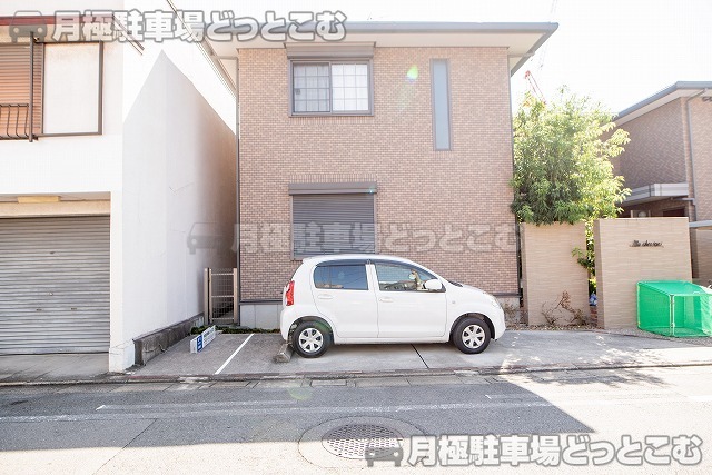 守口市祝町8-9の月極駐車場2
