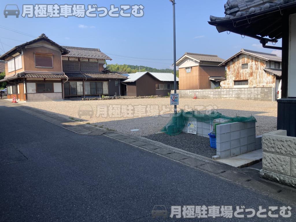 不破郡関ケ原町関ケ原541の月極駐車場2