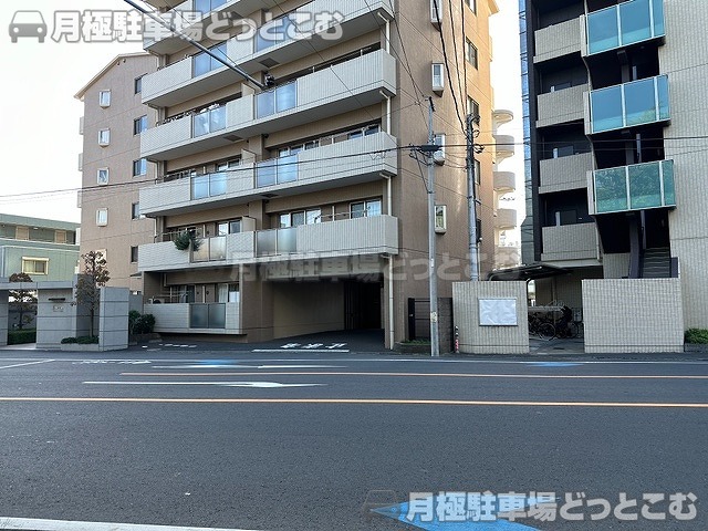 川崎市中原区木月住吉町8－10の月極駐車場10