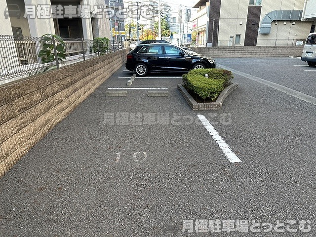 川崎市中原区木月住吉町8－10の月極駐車場6