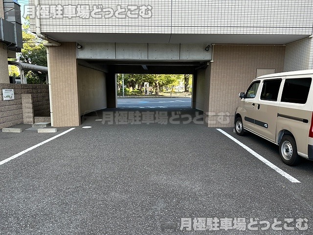 川崎市中原区木月住吉町8－10の月極駐車場7