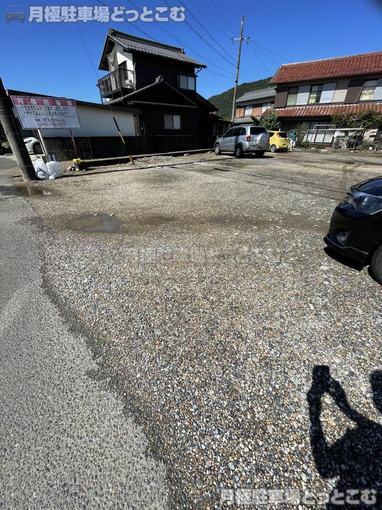 岐阜市洞961－7の月極駐車場1