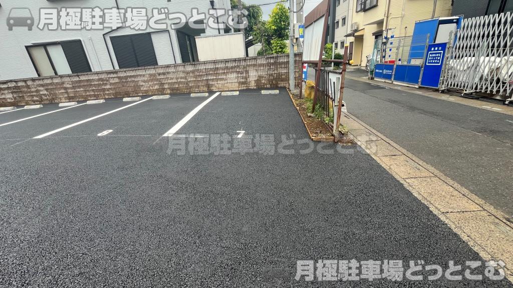 さいたま市中央区上峰3丁目12-15の月極駐車場2