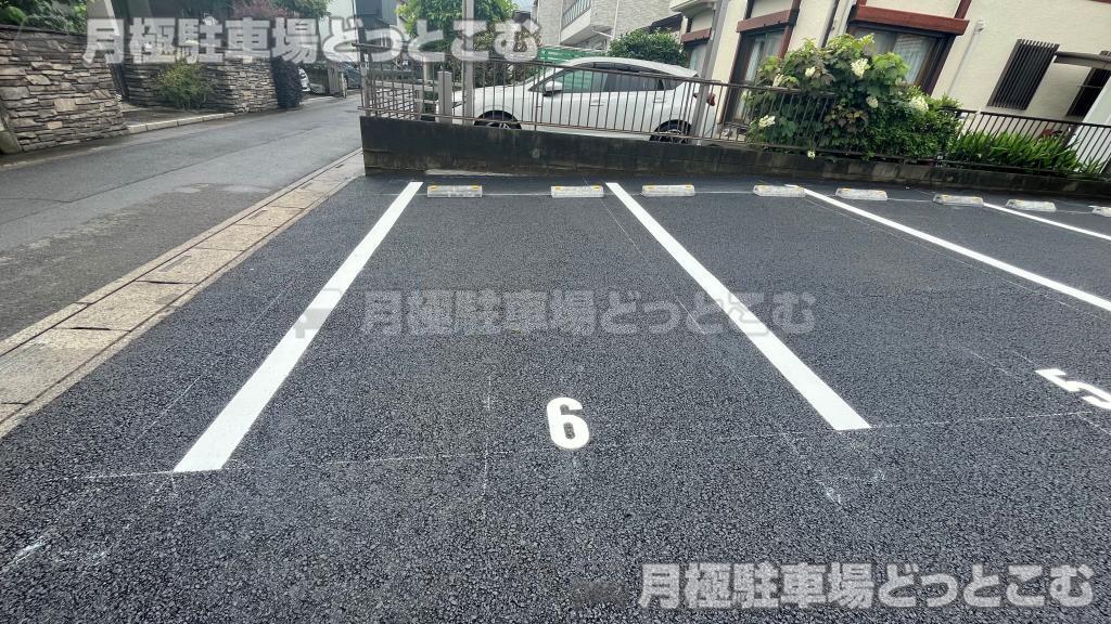 さいたま市中央区上峰3丁目12-15の月極駐車場3
