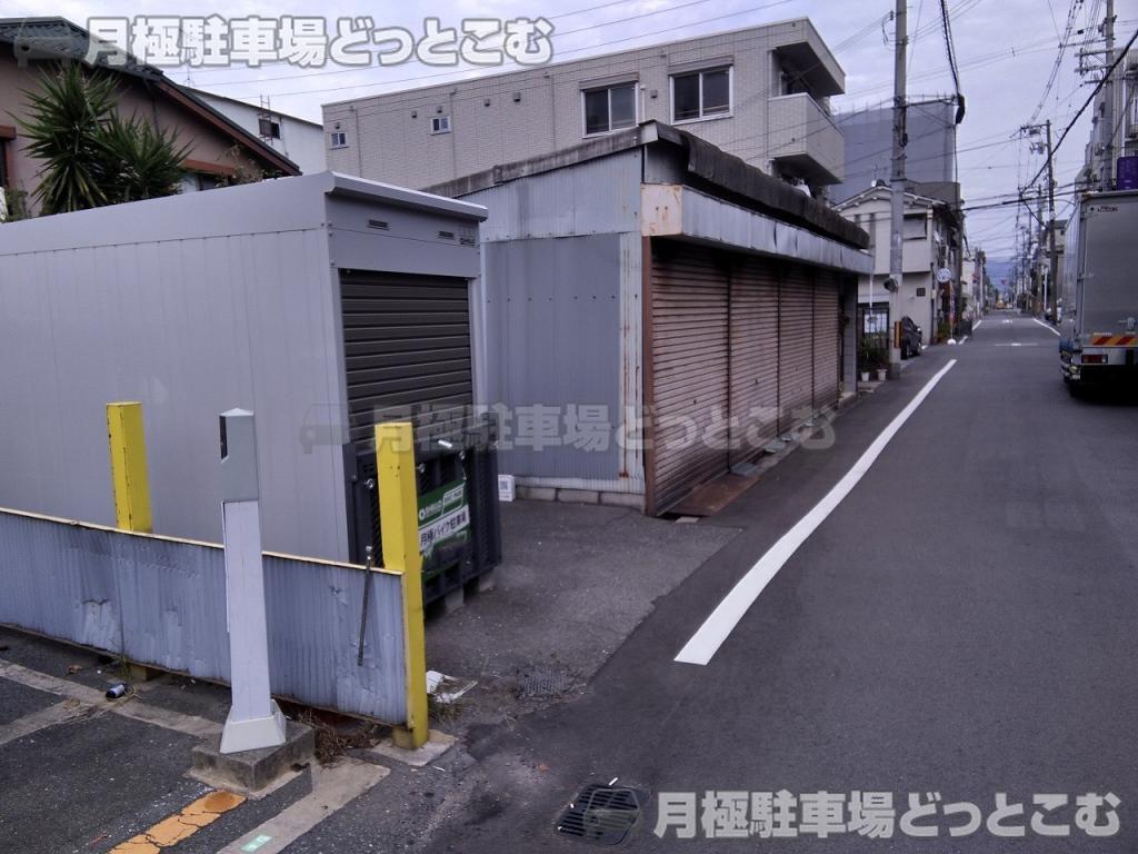 大阪市平野区加美北1丁目7－15の月極駐車場7