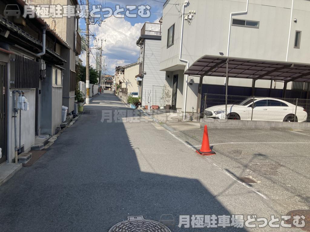 大阪市此花区高見2丁目44-1の月極駐車場2