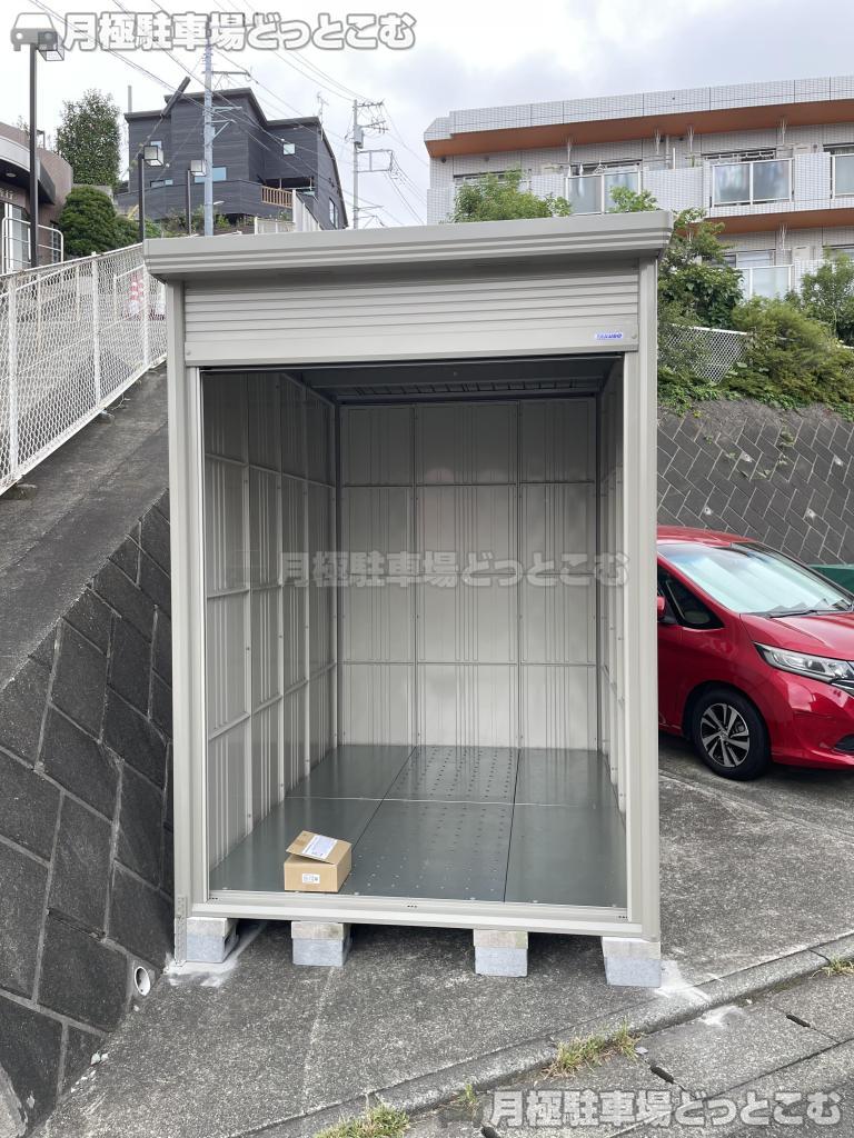 藤沢市善行6丁目6-47の月極駐車場2