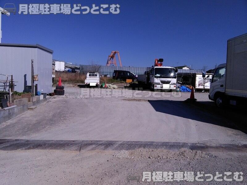 堺市西区菱木3丁2055-1の月極駐車場1