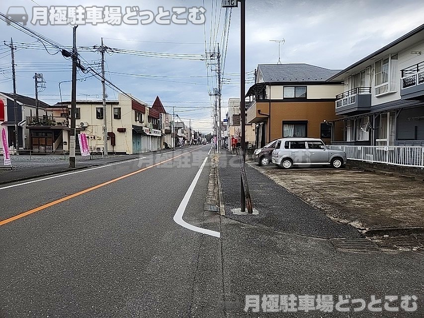 日高市高萩東2丁目14-25の月極駐車場6