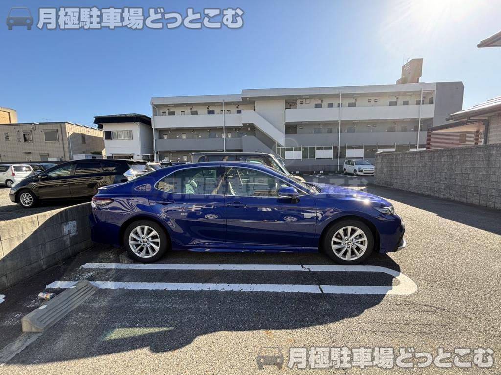 名古屋市北区平安2丁目2509の月極駐車場4