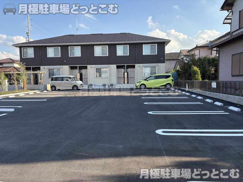 春日井市岩成台7丁目13－6の月極駐車場3