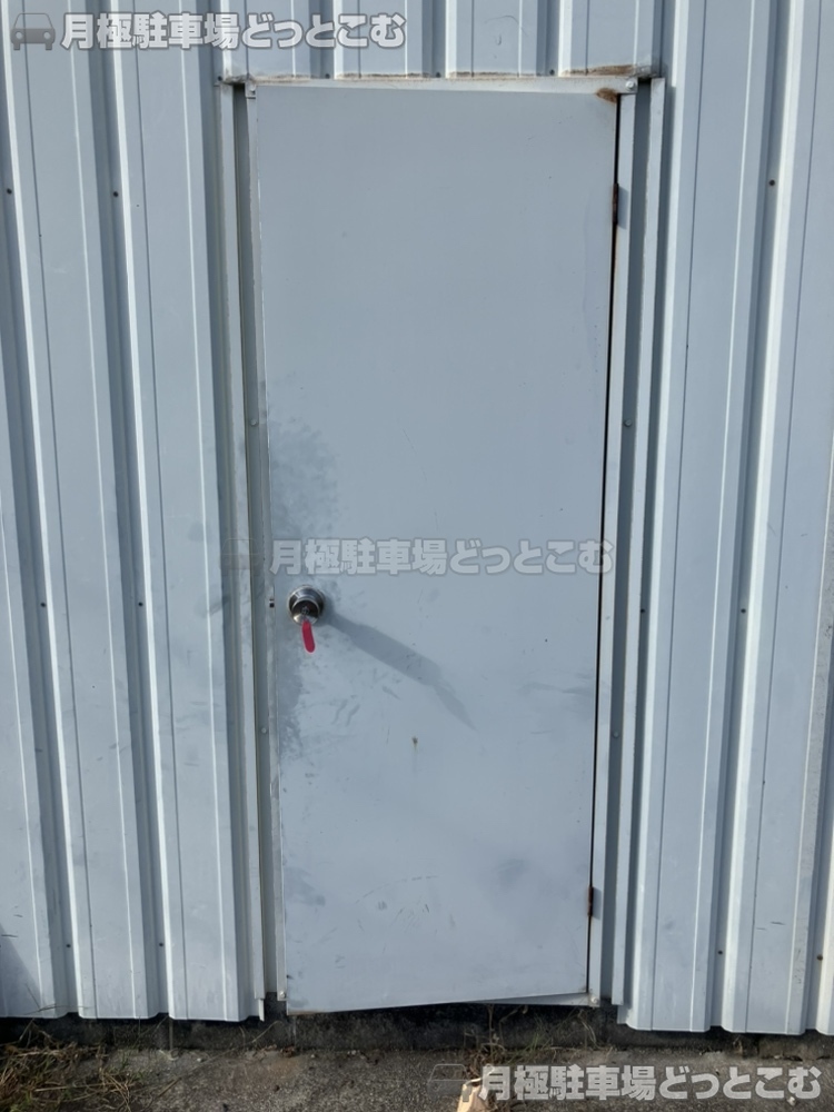 海部郡大治町砂子419番1の月極駐車場4