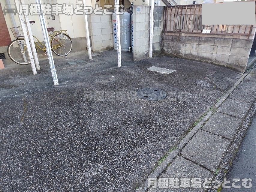 鶴ケ島市脚折町1丁目19-10の月極駐車場2
