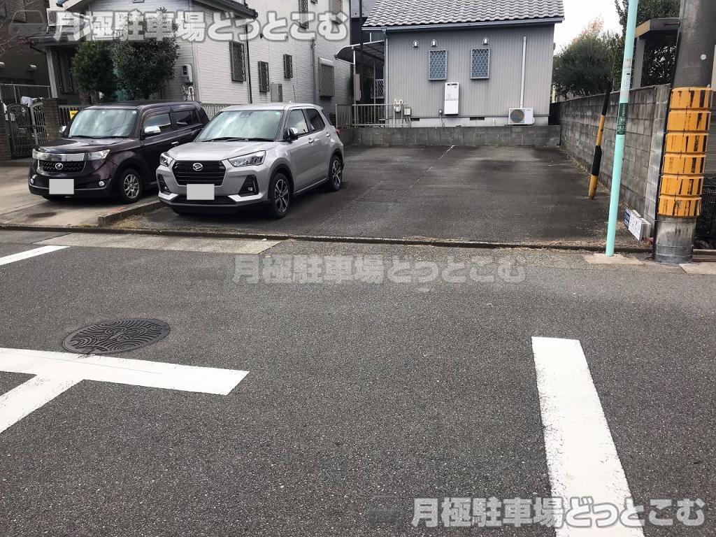 名古屋市港区遠若町2丁目44番2の月極駐車場3