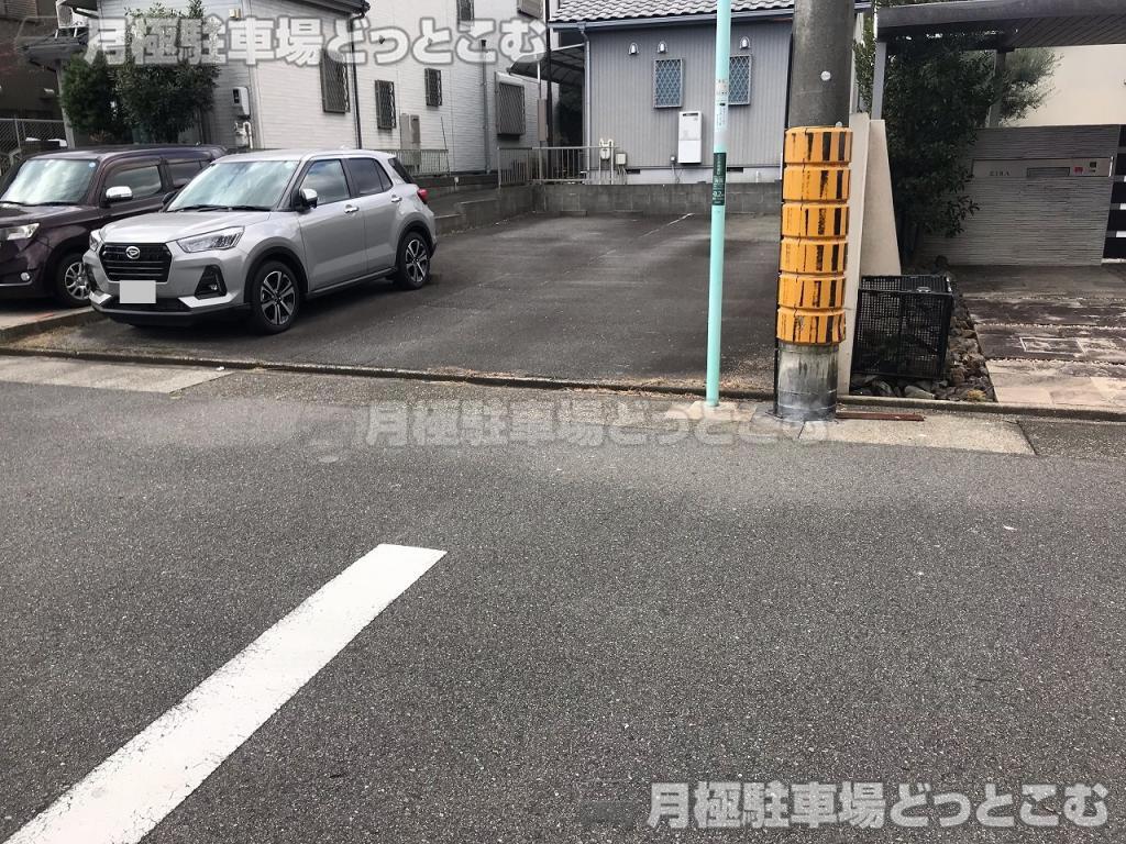 名古屋市港区遠若町2丁目44番2の月極駐車場5