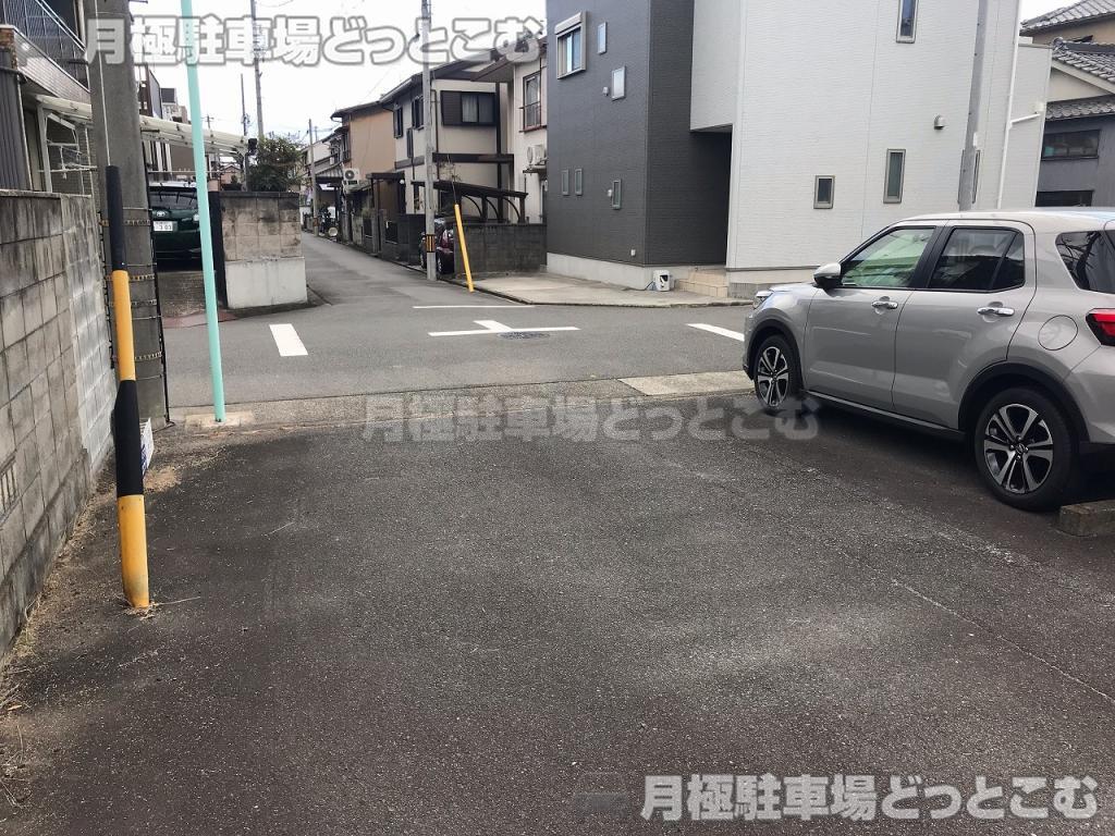 名古屋市港区遠若町2丁目44番2の月極駐車場7