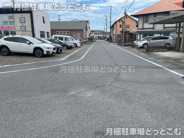 碧南市池下町2丁目84の月極駐車場4