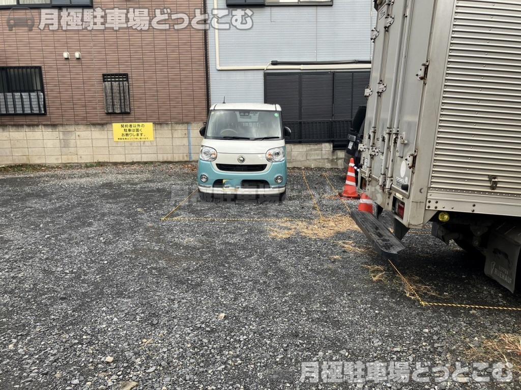 板橋区舟渡2丁目13-20の月極駐車場7