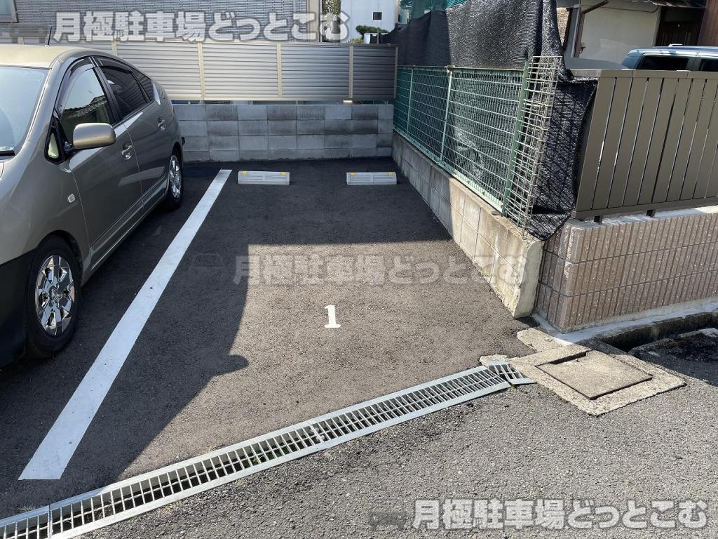 守口市大久保町4丁目60の月極駐車場4