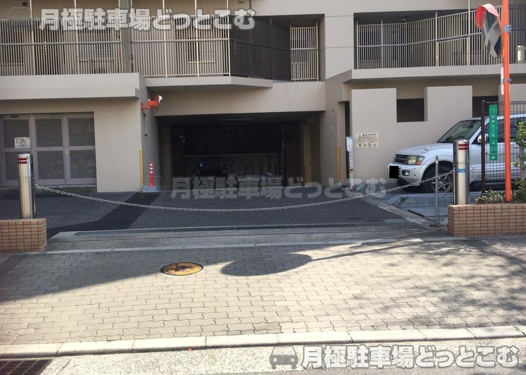 大阪市淀川区宮原5-4-16の月極駐車場2