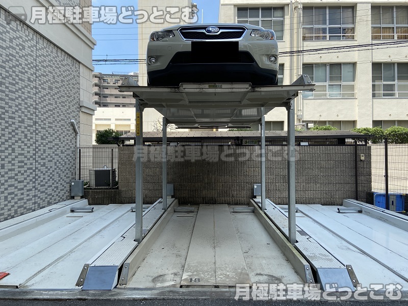 大阪市都島区東野田町1-9-3の月極駐車場2