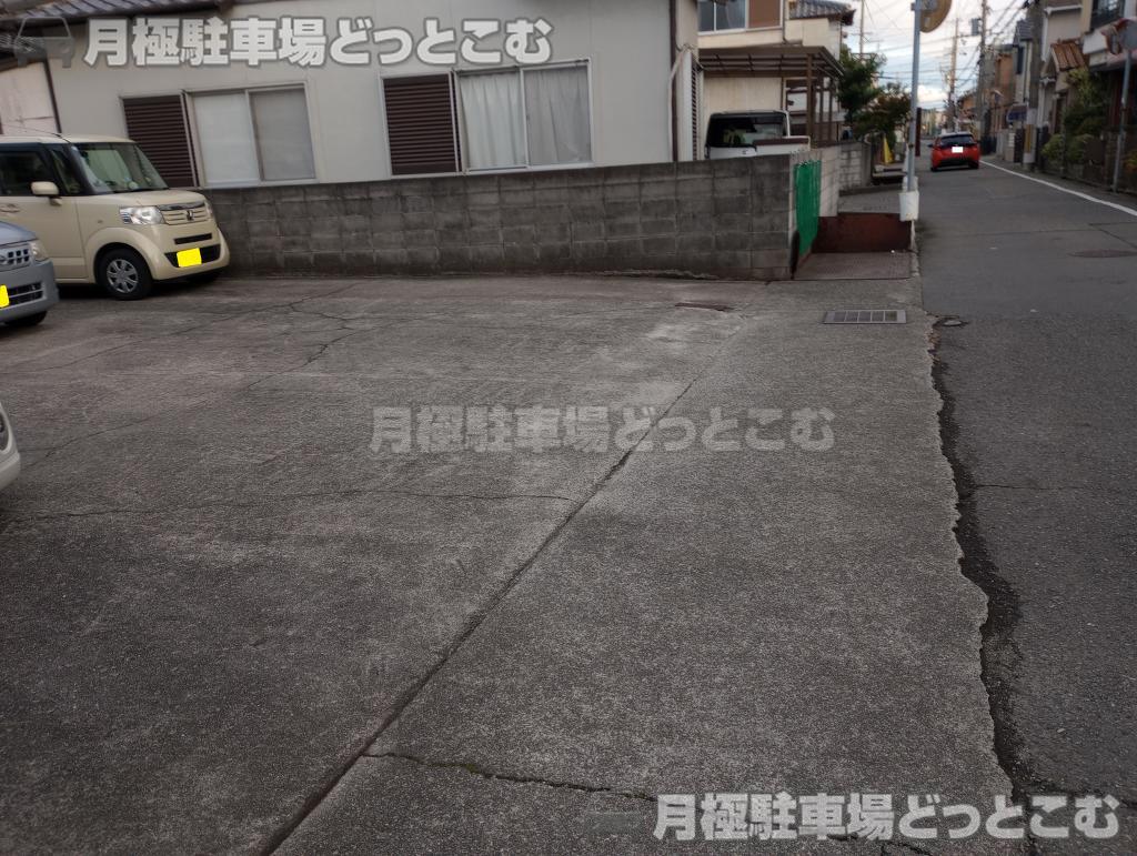 加古川市野口町長砂1344-8の月極駐車場3