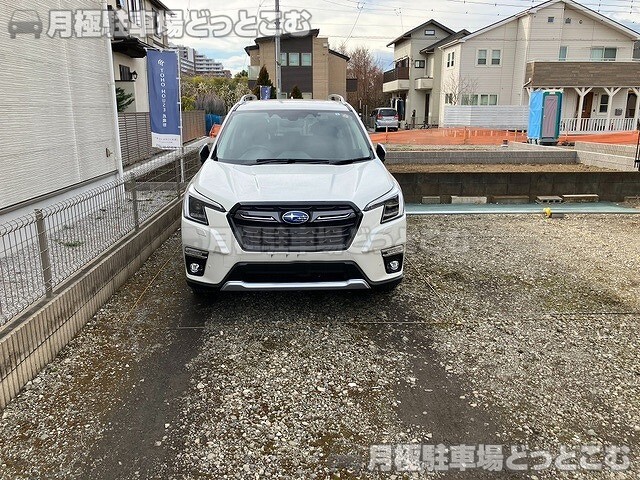 西東京市向台町2丁目13-18の月極駐車場4