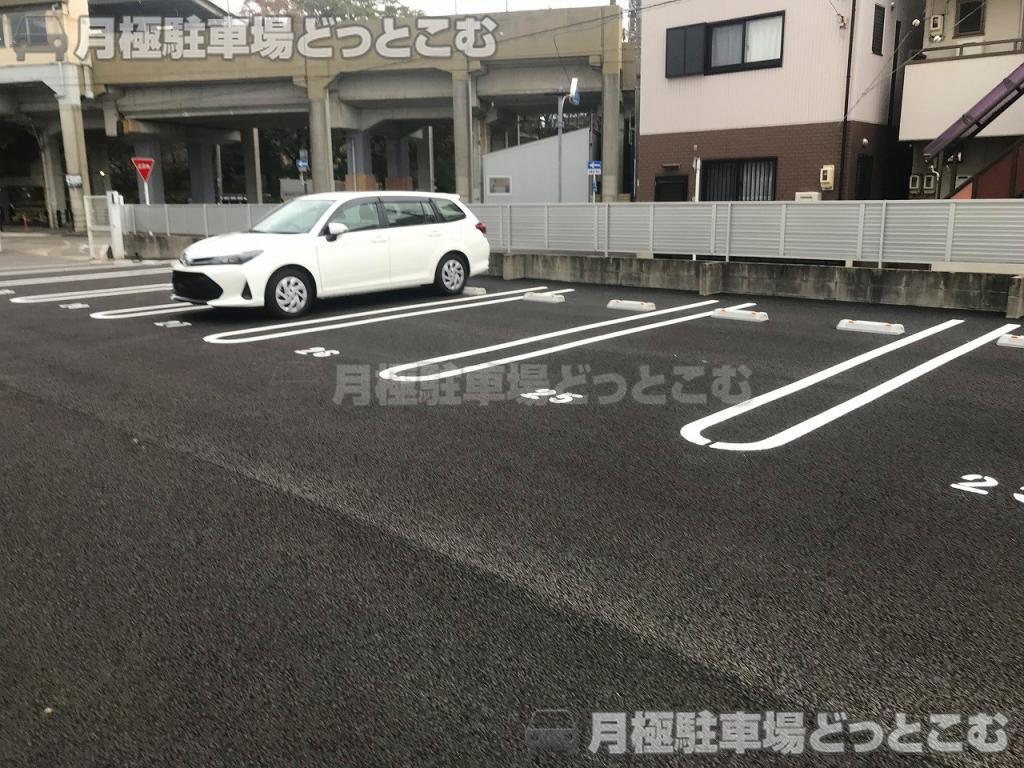 名古屋市北区大杉2丁目1501の月極駐車場3