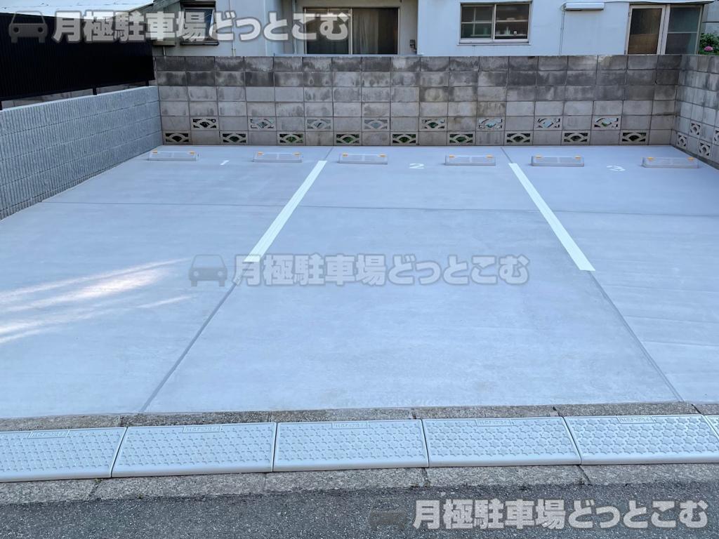 大田区南久が原2丁目33－5の月極駐車場1