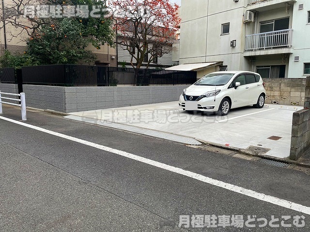 大田区南久が原2丁目33－5の月極駐車場3
