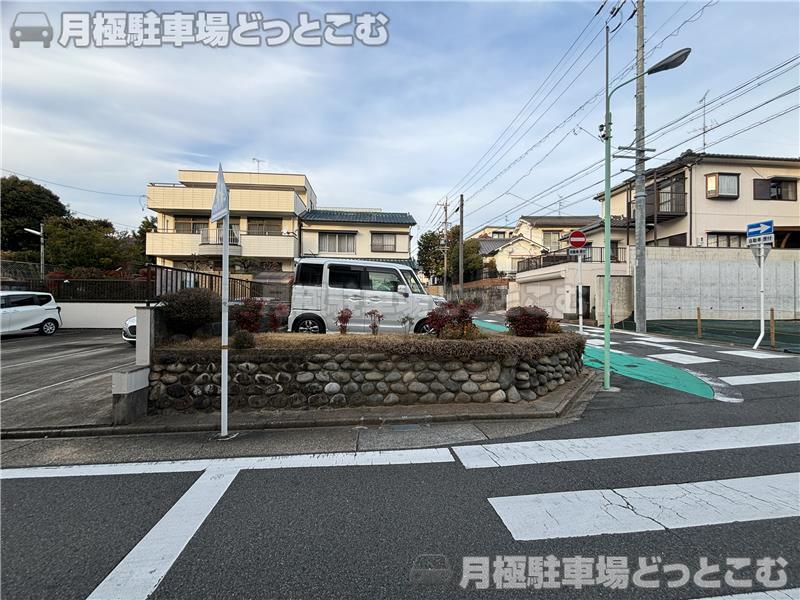 名古屋市瑞穂区雁道町5丁目13番2の月極駐車場7