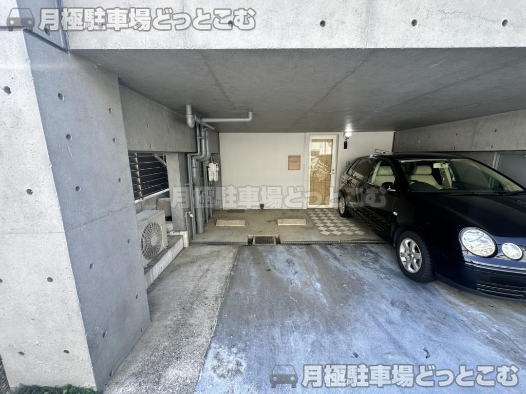 世田谷区桜3丁目14－16の月極駐車場2