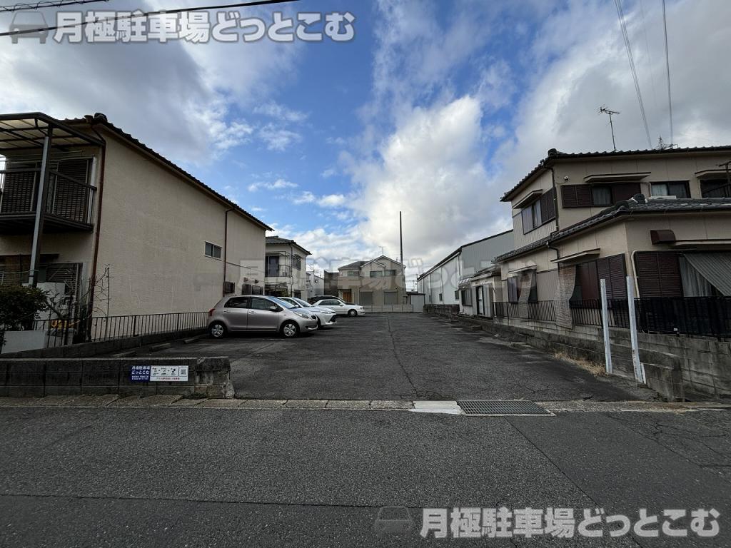 名古屋市緑区大高町砂畑28の月極駐車場2