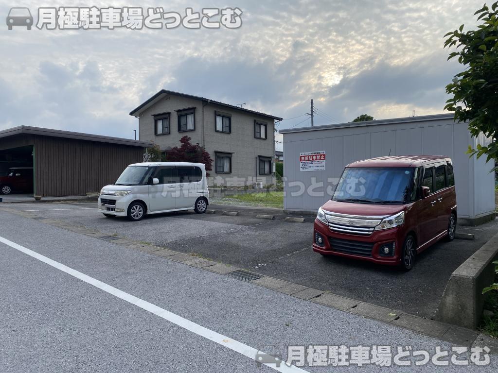 彦根市馬場2丁目2002-1、2002-2の月極駐車場3