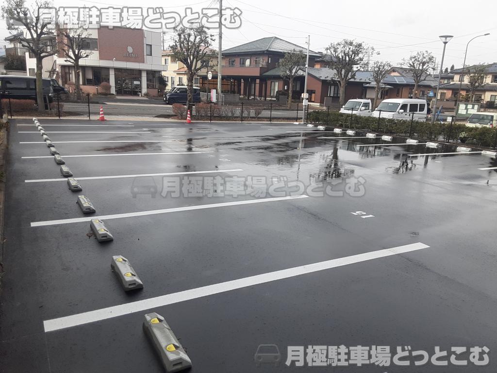 塩尻市広丘原新田573-9の月極駐車場3