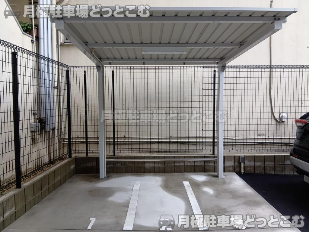 名古屋市東区泉2丁目25－27の月極駐車場2