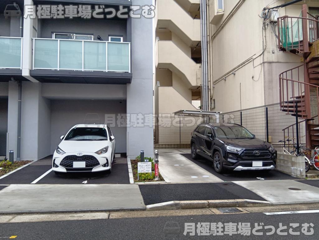 名古屋市東区泉2丁目25－27の月極駐車場4