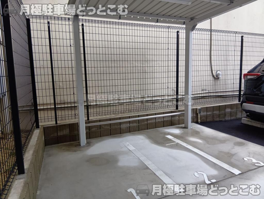 名古屋市東区泉2丁目25－27の月極駐車場6